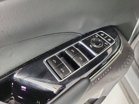 Used 2024 Cadillac Lyriq Sport RWD image 19
