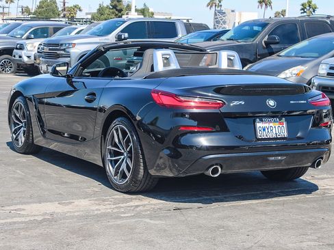 Used 2019 BMW Z4 sDrive30i w/ Convenience Package RWD image 16