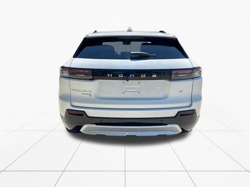 Used 2024 Honda Prologue Touring image 7