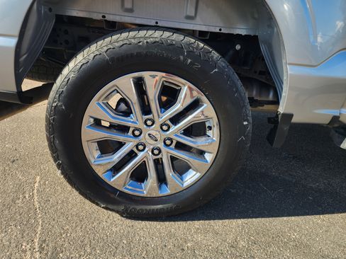 Used 2024 Ford F150 Lariat w/ FX4 Off-Road Package AWD/4WD image 13