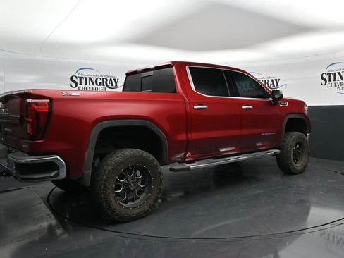 Used 2024 GMC Sierra 1500 SLT w/ SLT Premium Plus Package AWD/4WD image 7