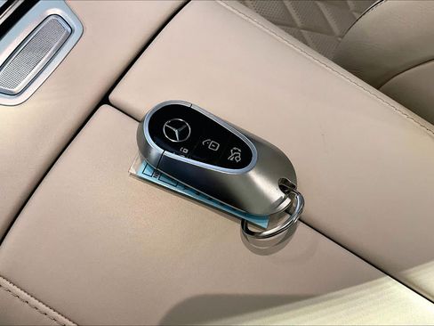 Used 2023 Mercedes-Benz S 580 4MATIC Sedan image 15