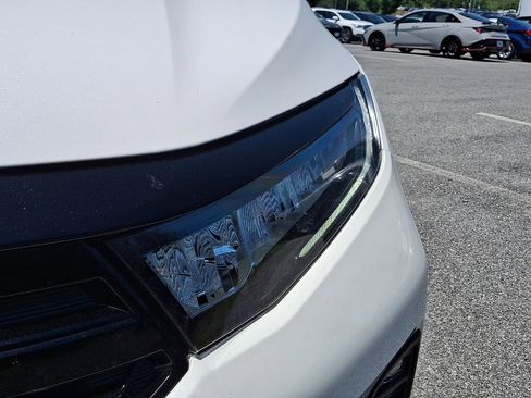 Certified 2025 Honda Odyssey Touring image 9