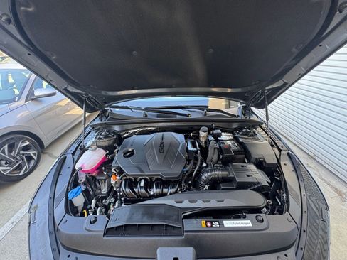 Used 2025 Kia K5 LXS image 32