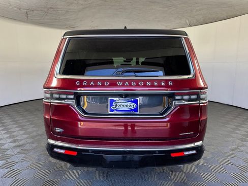 Certified 2024 Jeep Grand Wagoneer L Series III AWD/4WD image 7