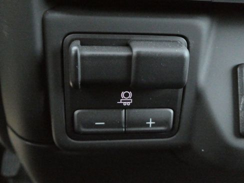 New 2024 GMC Sierra 2500 Pro w/ Convenience Package image 14