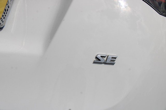 Used 2017 Toyota RAV4 SE FWD image 11