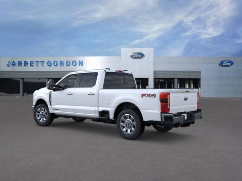 New 2025 Ford F350 Lariat w/ Lariat Ultimate Package image 4