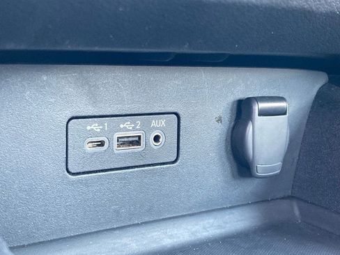 Used 2025 Nissan Altima 2.5 SV FWD image 20