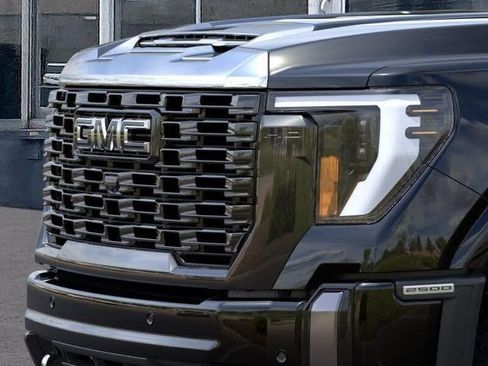 New 2026 GMC Sierra 2500 Denali Ultimate w/ Max Trailering Package image 13