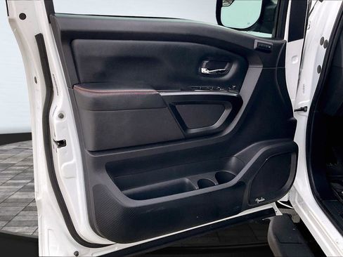 Certified 2021 Nissan Titan PRO-4X w/ Pro-4x Convenience Package image 24