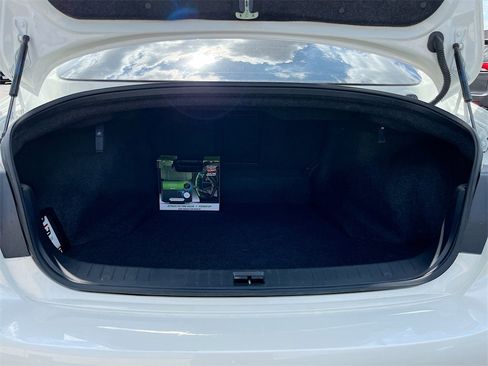 Used 2024 INFINITI Q50 Sensory image 27