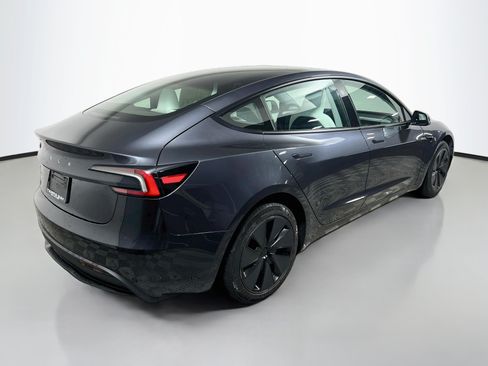 Used 2025 Tesla Model 3 RWD image 4