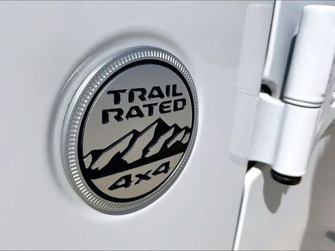 Used 2023 Jeep Wrangler Sahara w/ LED Lighting Group image 8