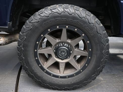 Used 2020 Ford F250 Lariat w/ Lariat Ultimate Package AWD/4WD image 24