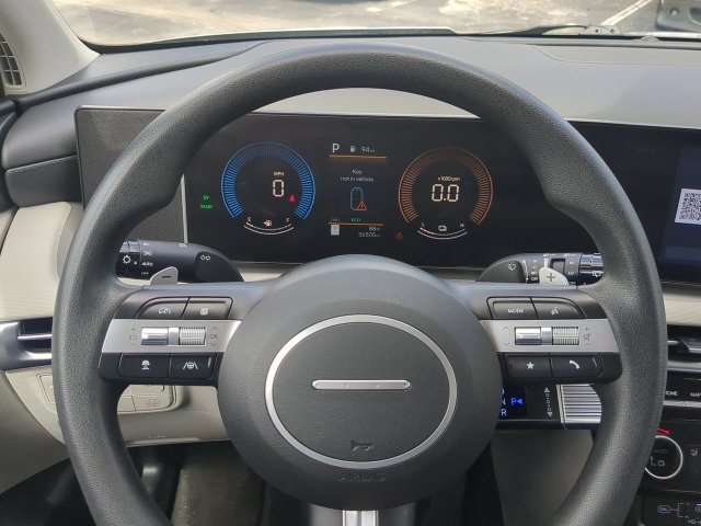 Used 2025 Hyundai Tucson Blue AWD/4WD image 32