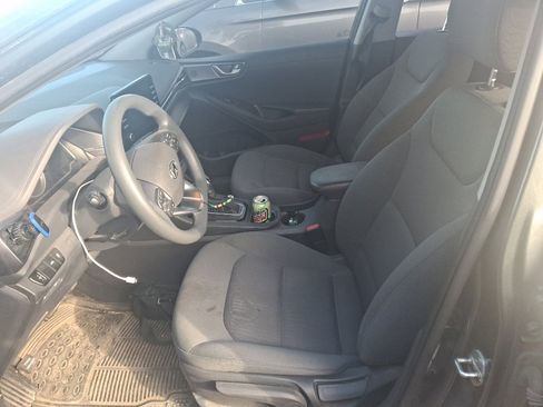 Used 2020 Hyundai Ioniq Blue image 9
