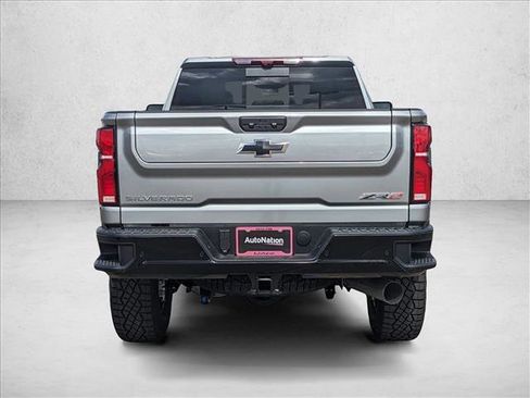 New 2026 Chevrolet Silverado 2500 ZR2 image 8