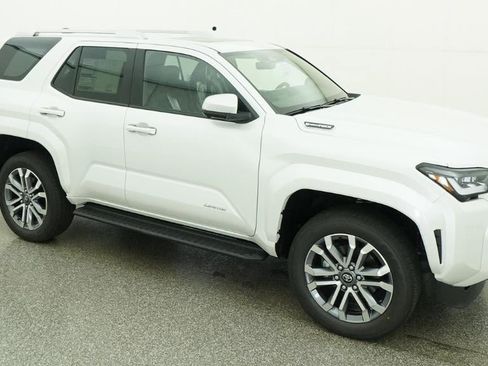 New 2026 Toyota 4Runner Limited AWD/4WD image 12