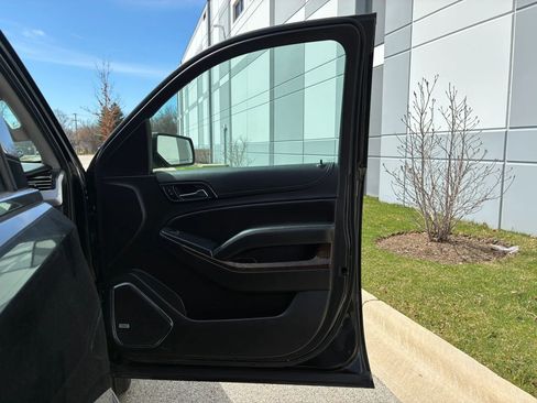 Used 2017 Chevrolet Tahoe LT w/ Luxury Package image 23