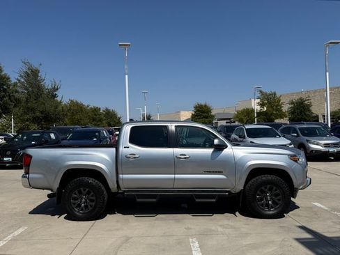 Used 2023 Toyota Tacoma SR5 RWD image 2
