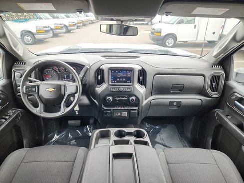 Used 2023 Chevrolet Silverado 2500 Custom w/ Custom Convenience Package AWD/4WD image 38