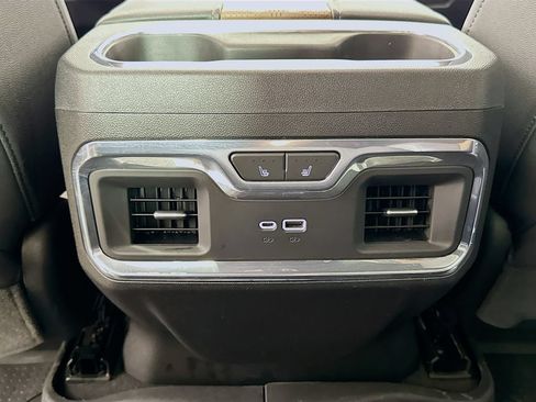 Used 2023 Chevrolet Silverado 1500 High Country w/ High Country Premium Package AWD/4WD image 25