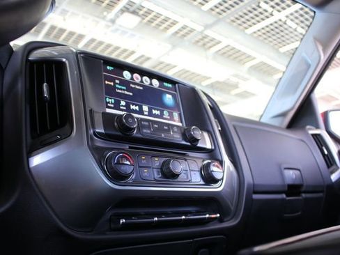 Used 2016 Chevrolet Silverado 1500 LT w/ Texas Edition image 17