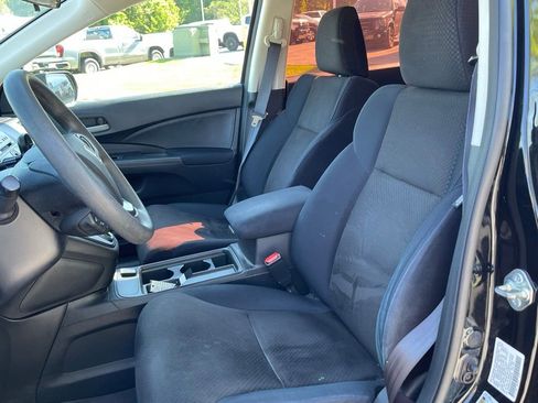 Used 2016 Honda CR-V LX image 9