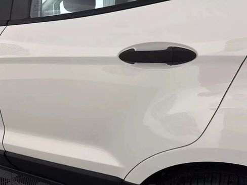 Used 2018 Ford EcoSport S FWD image 19