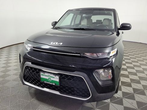 Used 2022 Kia Soul LX FWD image 15