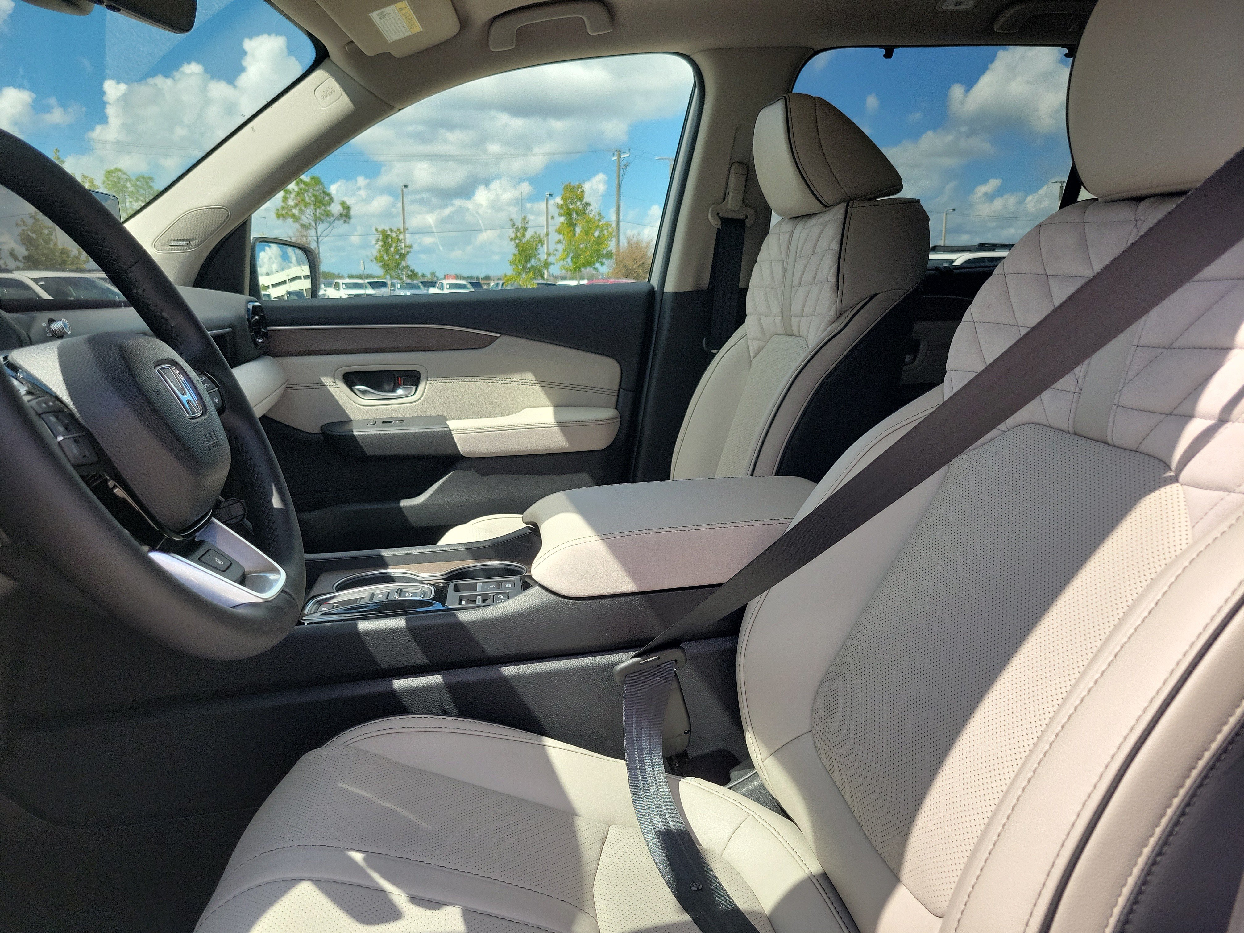 New 2026 Honda Pilot Elite image 29