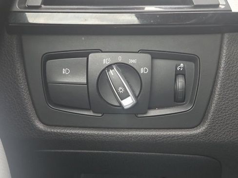 Used 2016 BMW 428i xDrive Convertible AWD/4WD image 24