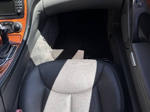 Used 2003 Mercedes-Benz SL 500 w/ SL3 Comfort Pkg image 15