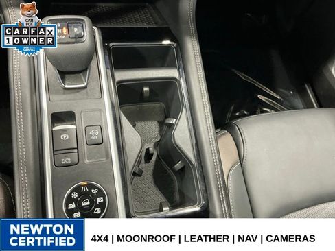 Used 2024 Nissan Pathfinder Platinum w/ Lighting Package (N92) image 37