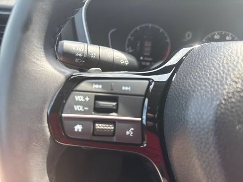 Certified 2025 Honda Pilot EX-L image 28