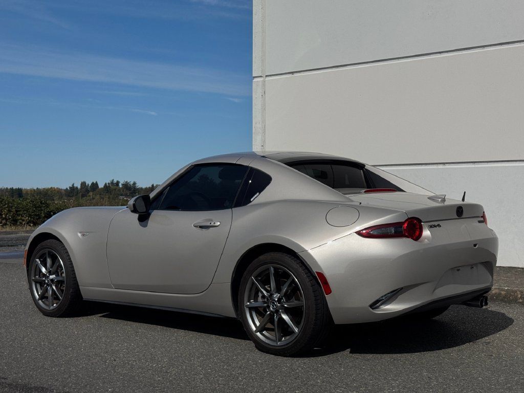 Used 2023 MAZDA MX-5 Miata Grand Touring RWD image 4
