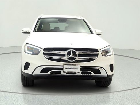 Certified 2022 Mercedes-Benz GLC 300 image 2