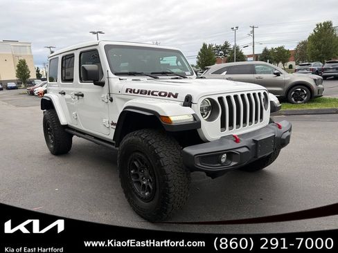 Used 2022 Jeep Wrangler Unlimited Rubicon w/ Xtreme Recon 35" Tire Package AWD/4WD image 5