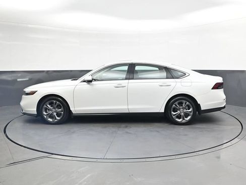 Used 2024 Honda Accord EX image 8