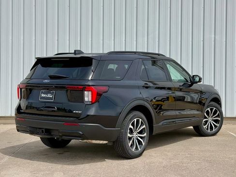 New 2026 Ford Explorer ST-Line AWD/4WD image 6