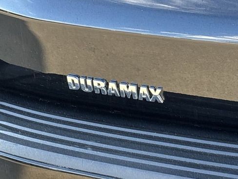 Used 2022 Chevrolet Tahoe RST w/ Luxury Package image 27