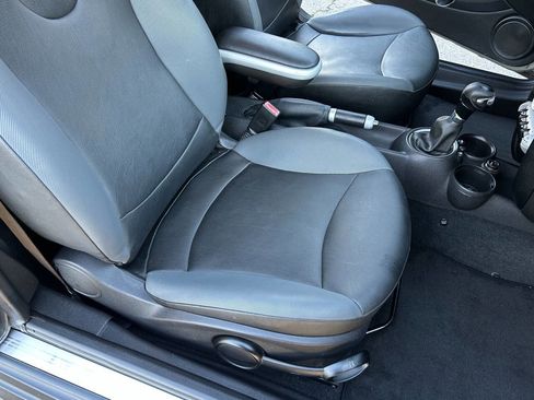 Used 2009 MINI Cooper Clubman Hardtop image 33