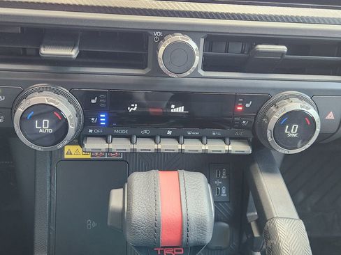 Used 2025 Toyota 4Runner TRD Pro AWD/4WD image 18