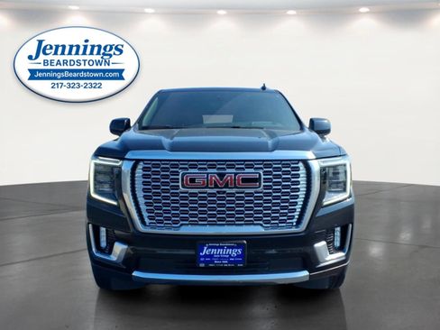 Used 2022 GMC Yukon XL Denali w/ Advanced Technology Package AWD/4WD image 29