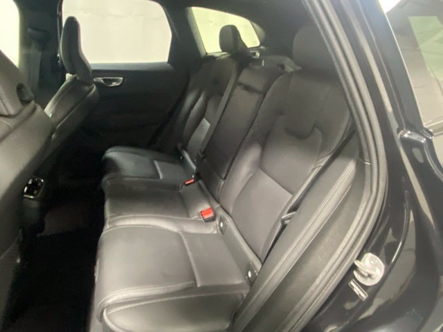 Used 2026 Volvo XC60 B5 Ultra AWD/4WD image 14