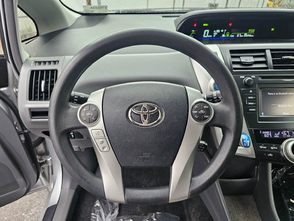 Used 2012 Toyota Prius V Three FWD image 23