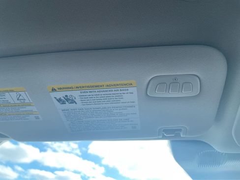 Used 2025 Ford Explorer Active w/ Active Comfort Package image 29