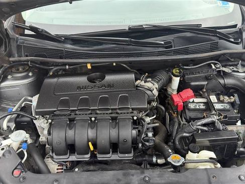 Used 2017 Nissan Sentra SR FWD image 9