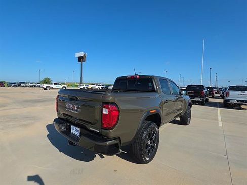 Used 2024 GMC Canyon Elevation w/ Convenience Package RWD image 5